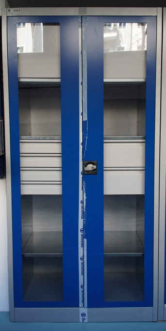 Universal-Flügeltürenschrank mit Sichtfenster Modell MKSTM5 190-Sonderausführung