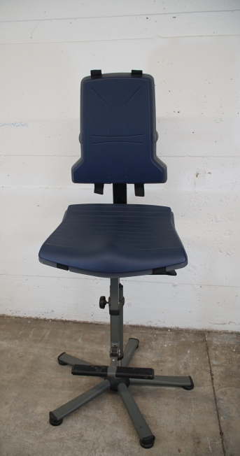 Arbeitsstuhl bimos Sintec mit Integralschaumpolster