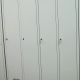 Stahlblech-Garderobenschrank mit 4 Abteile